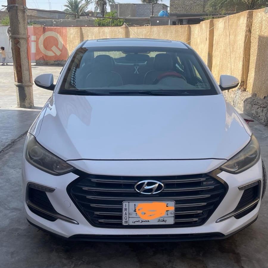 هیوندای ئەلەنترا